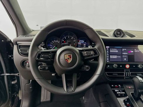 New 2025 Porsche Macan image 12