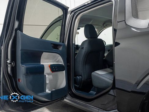 Used 2024 Ford Maverick XLT w/ Equipment Group 300A Standard AWD/4WD image 23