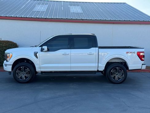 Used 2023 Ford F150 Lariat w/ Max Trailer Tow Package image 4