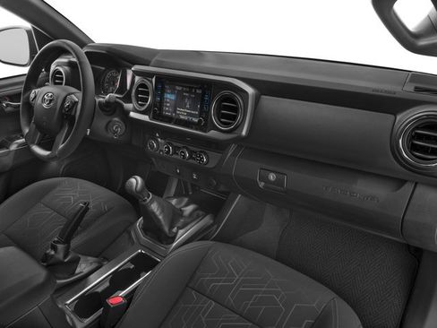 Used 2017 Toyota Tacoma TRD Off-Road w/ Premium & Technology Package AWD/4WD image 16