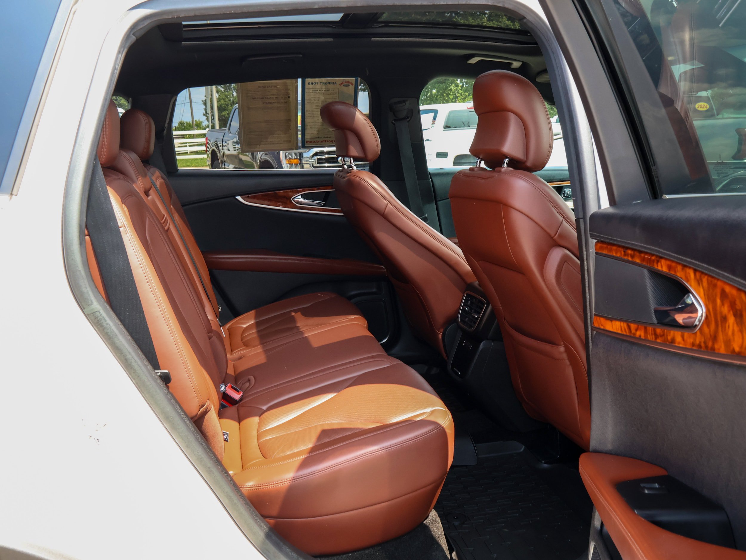 Used 2018 Lincoln MKX Reserve AWD/4WD image 21