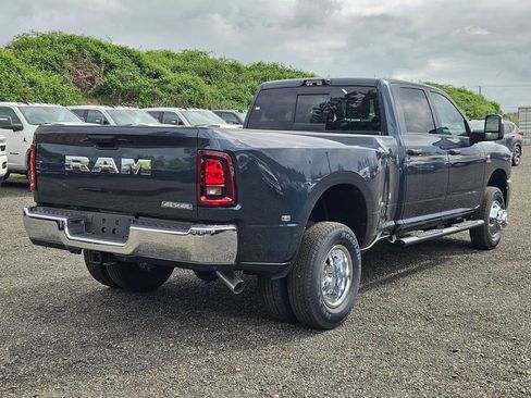 New 2026 RAM 3500 Tradesman AWD/4WD image 7