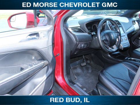 Used 2016 Lincoln MKC Premiere FWD image 6
