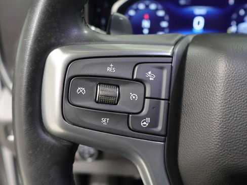 Used 2023 Chevrolet Silverado 1500 LTZ AWD/4WD image 34