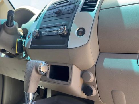 Used 2012 Nissan Frontier SV RWD image 28