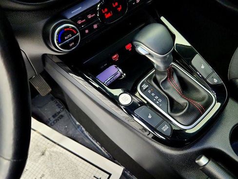 Used 2020 Kia Soul GT-Line Turbo FWD image 17