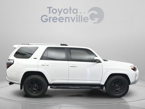Used 2023 Toyota 4Runner SR5 Premium w/ Moonroof Package RWD image 17