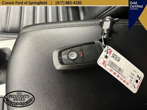 Certified 2024 Ford Edge SEL image 16