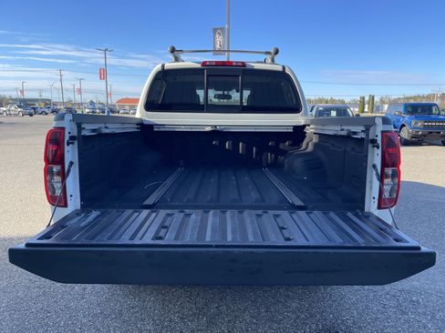 Used 2019 Nissan Frontier PRO-4X w/ Pro-4x Luxury Package AWD/4WD image 9
