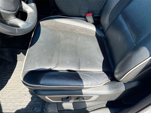 Certified 2023 RAM 1500 Laramie image 21