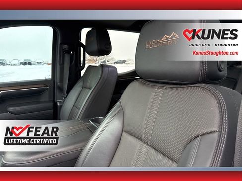 Used 2024 Chevrolet Silverado 1500 High Country w/ High Country Premium Package AWD/4WD image 20