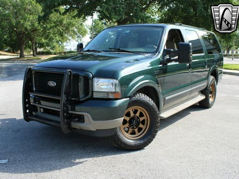 Used 2003 Ford Excursion Limited image 4