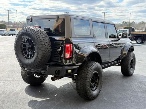 Used 2022 Ford Bronco 4-Door w/ Sasquatch Package image 4