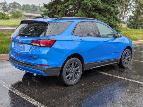 Used 2024 Chevrolet Equinox RS w/ RS Leather Package AWD/4WD image 4