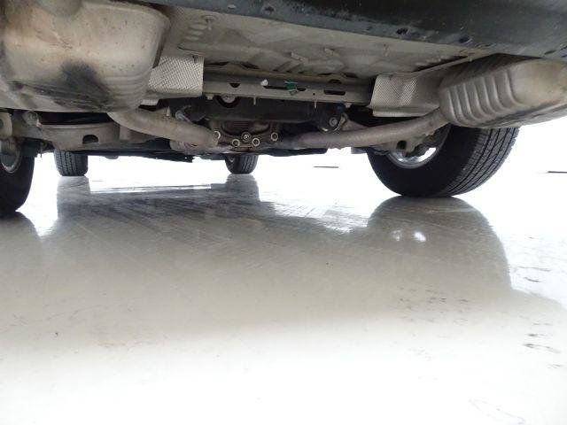 Used 2021 Ford Explorer XLT RWD image 12
