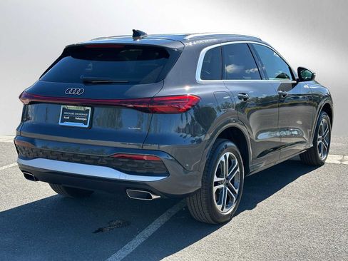 New 2025 Audi Q5 Premium image 5