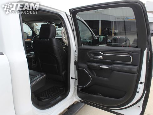 Used 2022 RAM 1500 Laramie AWD/4WD image 25
