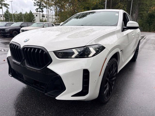 Used 2025 BMW X6 xDrive40i w/ Climate Comfort Package AWD/4WD image 9