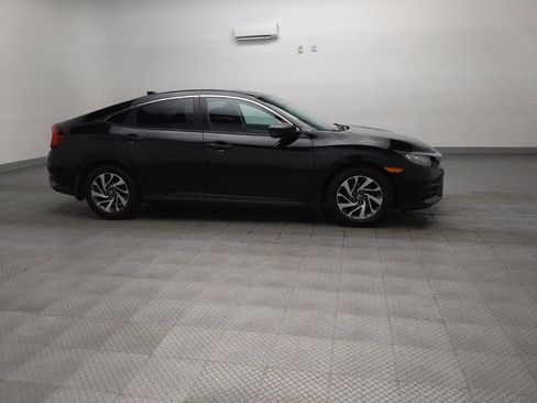 Used 2017 Honda Civic EX image 11
