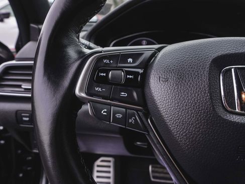 Used 2022 Honda Accord Sport image 22