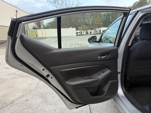 Used 2019 Nissan Altima 2.5 S image 41