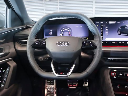 New 2026 Audi SQ5 Premium Plus image 15