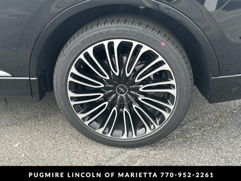 New 2026 Lincoln Aviator Black Label w/ Dynamic Handling Package AWD/4WD image 20