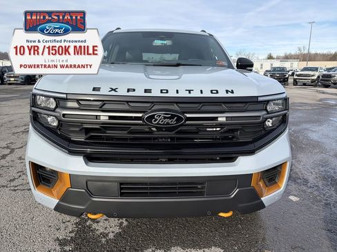 New 2025 Ford Expedition Tremor image 2