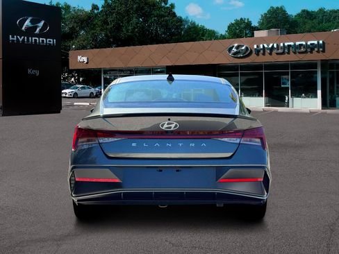New 2026 Hyundai Elantra SEL Sport Premium image 6