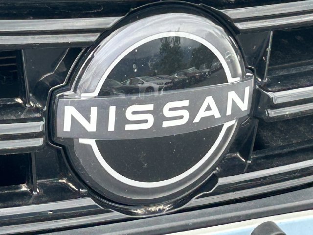 Used 2025 Nissan Versa S FWD image 10