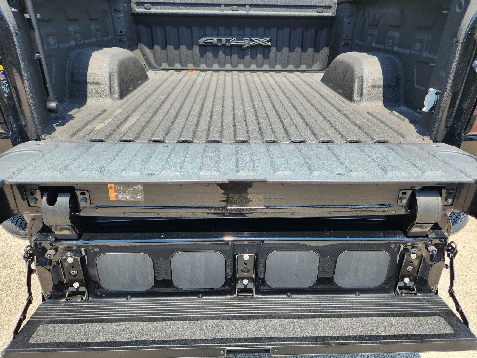 Used 2024 GMC Sierra 1500 AT4X AWD/4WD image 26