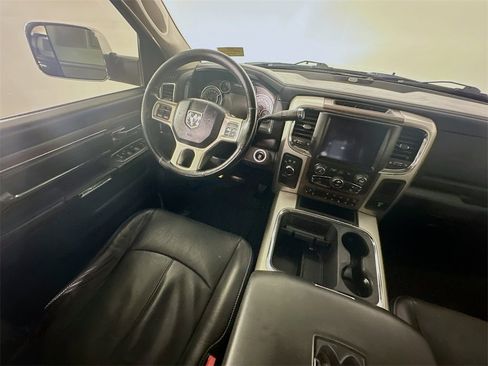 Used 2018 RAM 3500 Laramie image 9