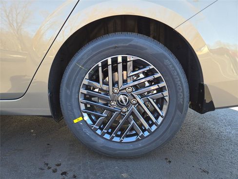 New 2026 Nissan Sentra SV w/ Floor Mat Package FWD image 9