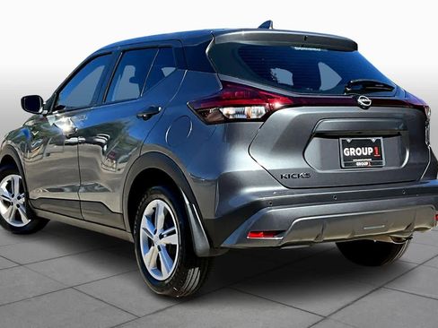 Used 2025 Nissan Kicks Play S image 10