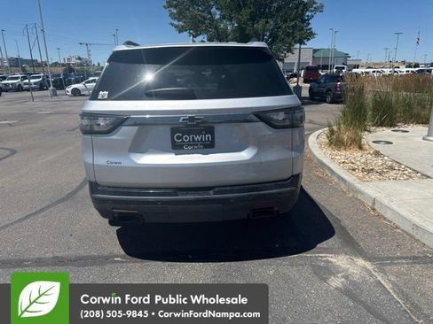 Used 2019 Chevrolet Traverse Premier w/ Redline Edition FWD image 5