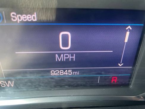 Used 2020 GMC Acadia SLE FWD image 15