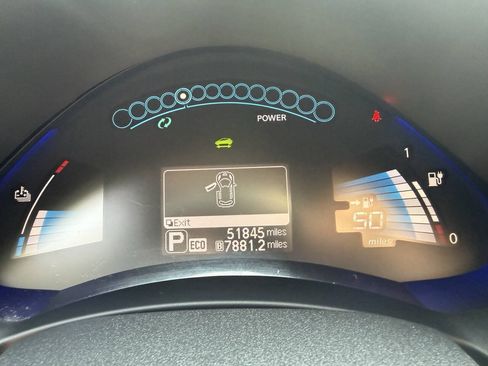 Used 2016 Nissan Leaf SV FWD image 26
