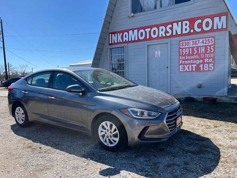 Used 2018 Hyundai Elantra SE w/ SE Connectivity Package 04 image 1