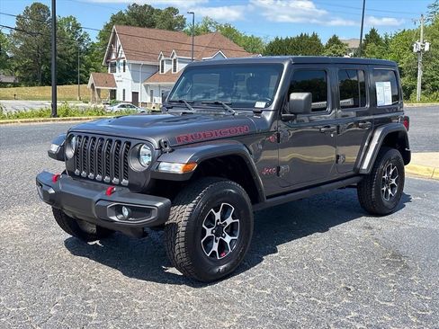 Used 2022 Jeep Wrangler Unlimited Rubicon w/ Cold Weather Group AWD/4WD image 3