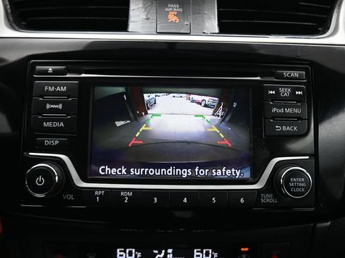Used 2018 Nissan Sentra SV FWD image 16