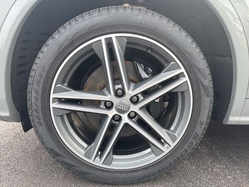 Used 2019 Audi SQ5 Premium Plus w/ Premium Plus Package image 9