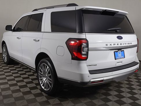 Used 2024 Ford Expedition Limited RWD image 13