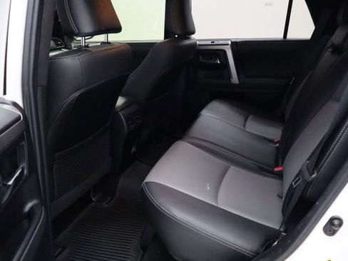 Used 2021 Toyota 4Runner SR5 Premium image 25