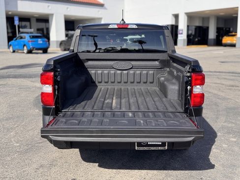 Used 2025 Ford Maverick XL image 13