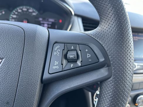 Used 2020 Chevrolet Trax LS image 16