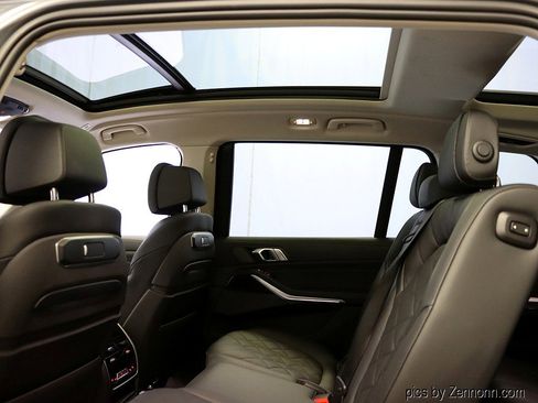 Certified 2023 BMW X7 xDrive40i w/ Premium Package image 14