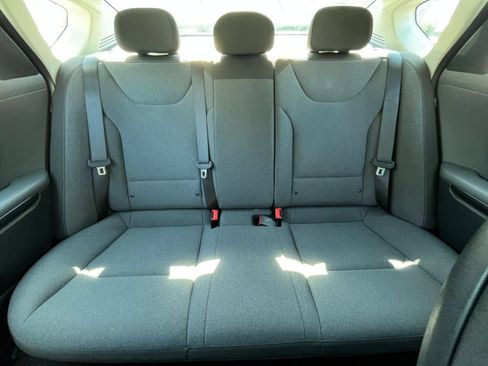 Used 2025 Kia K4 FWD image 37