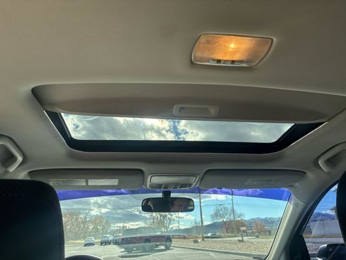 Used 2016 Honda CR-V EX image 16