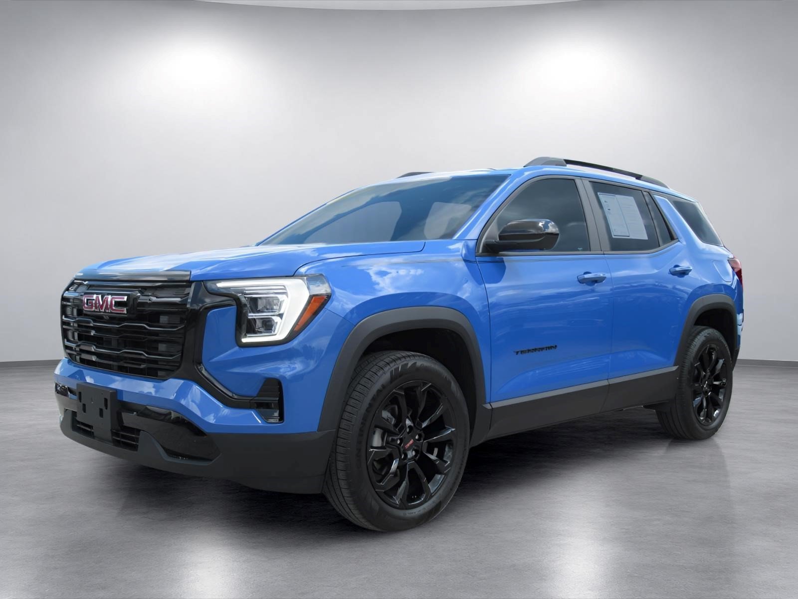 Used 2026 GMC Terrain Elevation w/ Black Edition FWD image 3