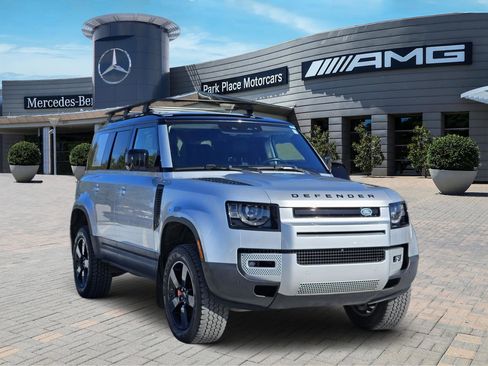 Used 2020 Land Rover Defender 110 First Edition image 2